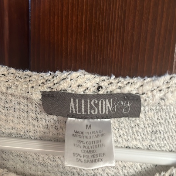 Allison Joy sweater - Picture 3 of 3